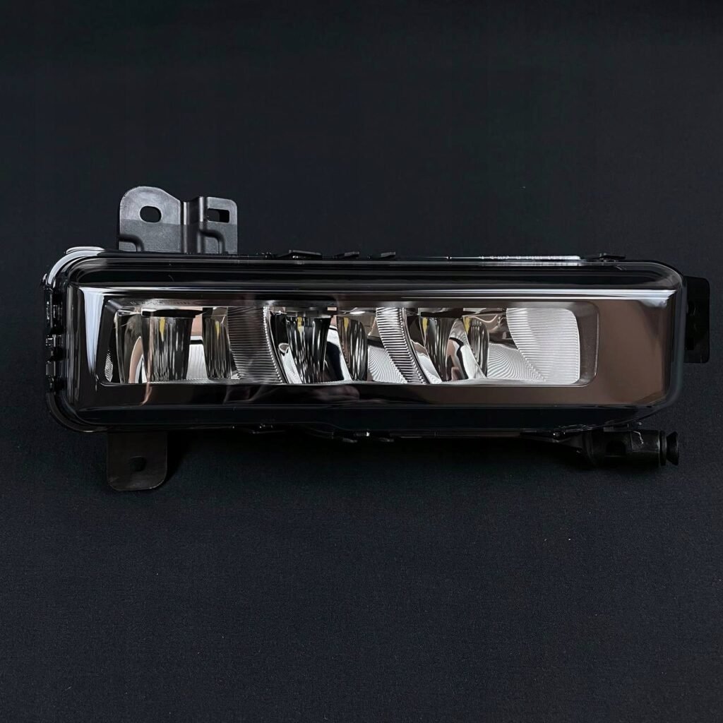 Right LED fog light BMW 1′ F40 M135iX M package, 8089980