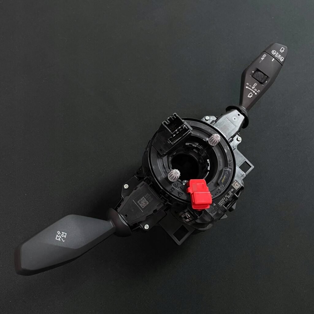 Steering column switch assembly with clock spring BMW 2′ U06, iX I20, X1 U12, X1 U11 5A31C10